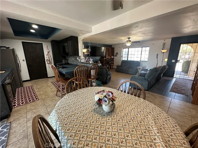 6637 Via Allegra, 29 Palms, California 92277