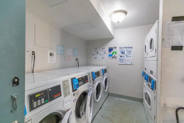 4600 Lamont 212, San Diego, California 92109