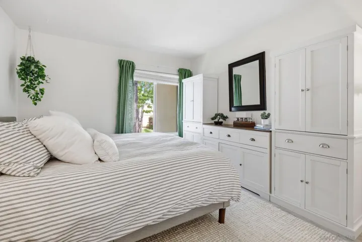 4600 Lamont 212, San Diego, California 92109