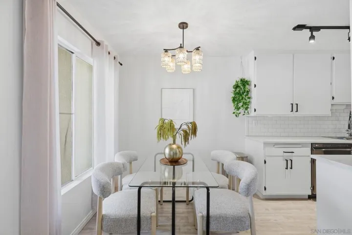 4600 Lamont 212, San Diego, California 92109