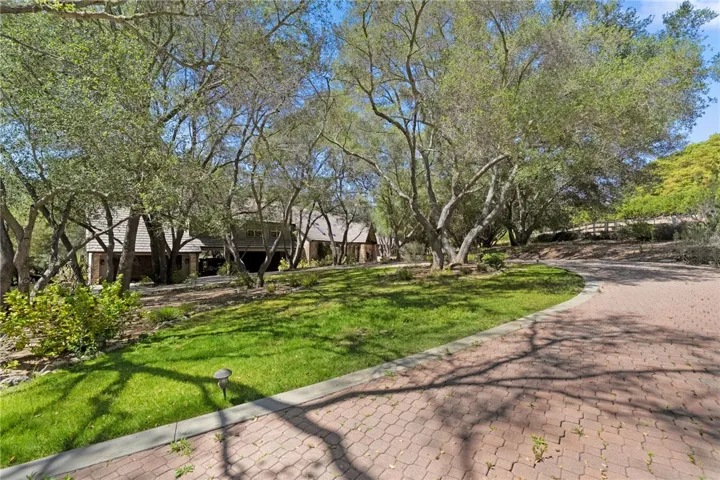 45455 Lorenz Lane, Temecula, California 92590