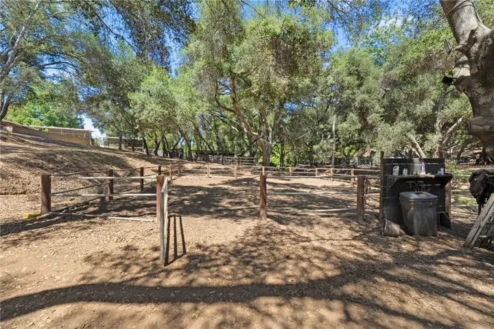 22 horse stalls