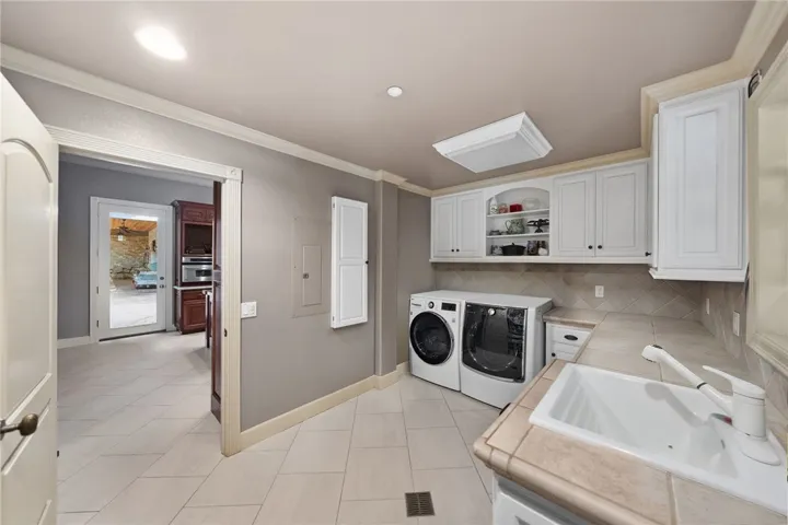 45455 Lorenz Lane, Temecula, California 92590