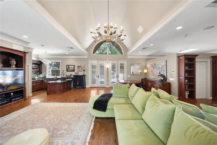 45455 Lorenz Lane, Temecula, California 92590