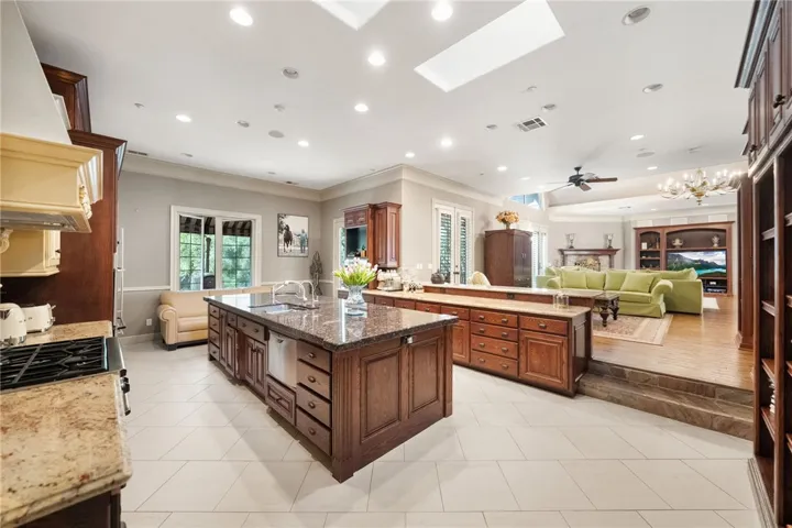 45455 Lorenz Lane, Temecula, California 92590