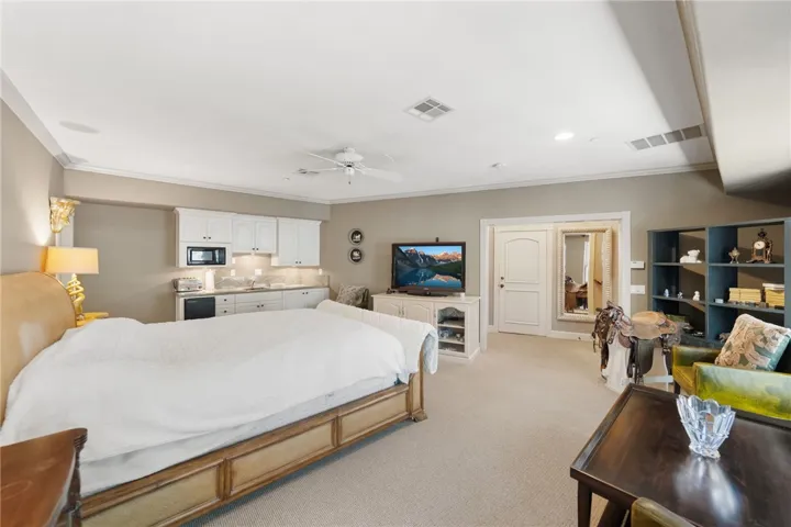 45455 Lorenz Lane, Temecula, California 92590