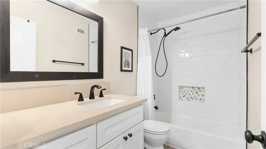 20944 Canterwood, Saugus, California 91350