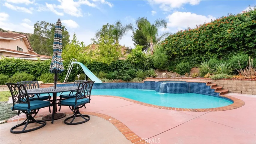 20944 Canterwood, Saugus, California 91350