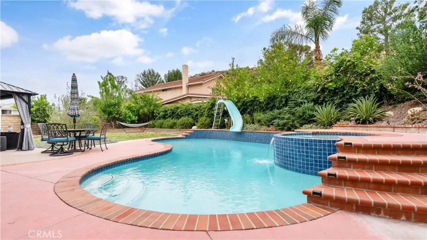 20944 Canterwood, Saugus, California 91350