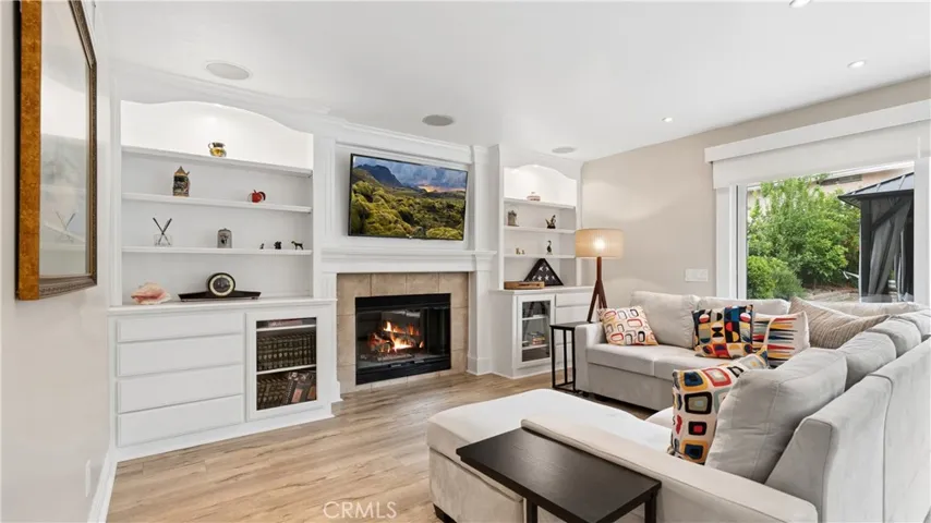 20944 Canterwood, Saugus, California 91350