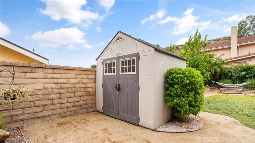 20944 Canterwood, Saugus, California 91350