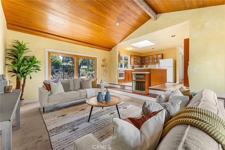 1040 W Crescent Avenue, Redlands, California 92373