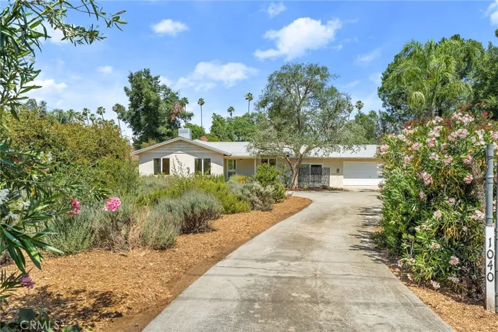 1040 W Crescent Avenue, Redlands, California 92373