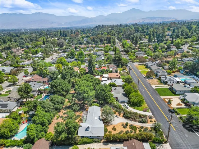 1040 W Crescent Avenue, Redlands, California 92373