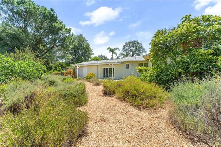 1040 W Crescent Avenue, Redlands, California 92373