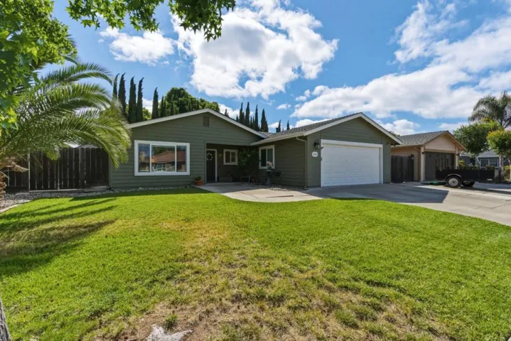 1101 Marne Drive, Hollister, California 95023