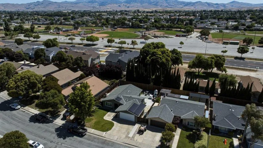 1101 Marne Drive, Hollister, California 95023