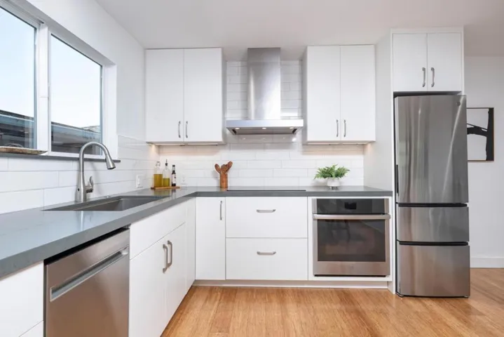 536 Stanford Avenue, Redwood City, California 94063