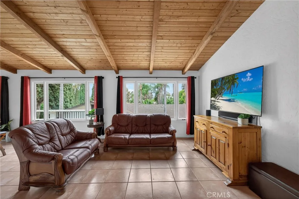 Flexible Open Floorplan