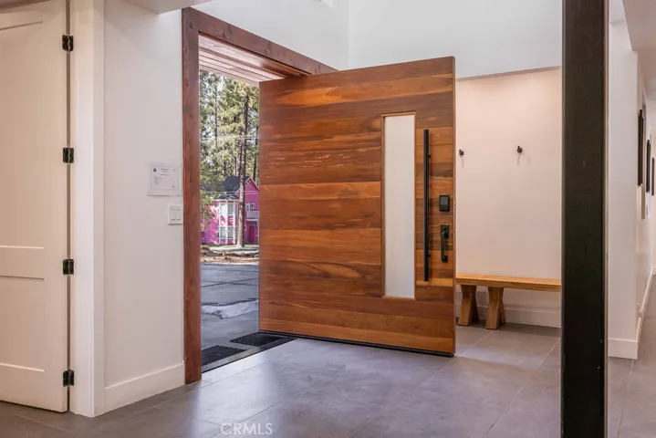 42421 Evergreen Drive, Big Bear Lake, California 92315