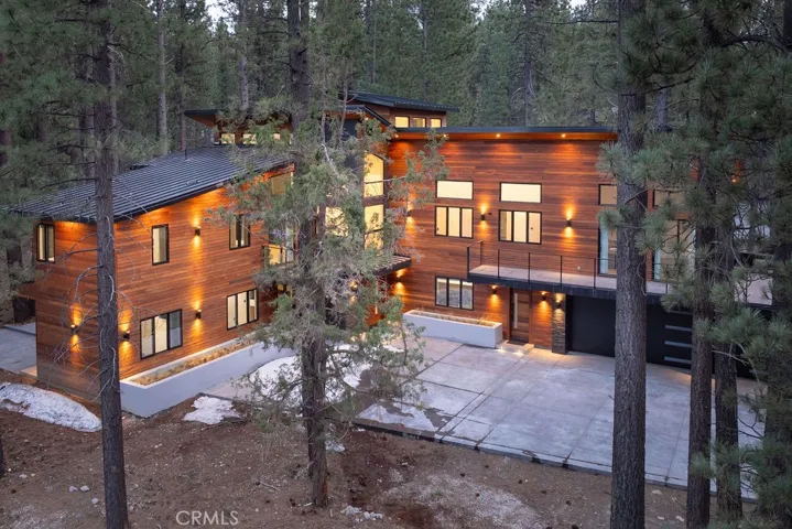 42421 Evergreen Drive, Big Bear Lake, California 92315