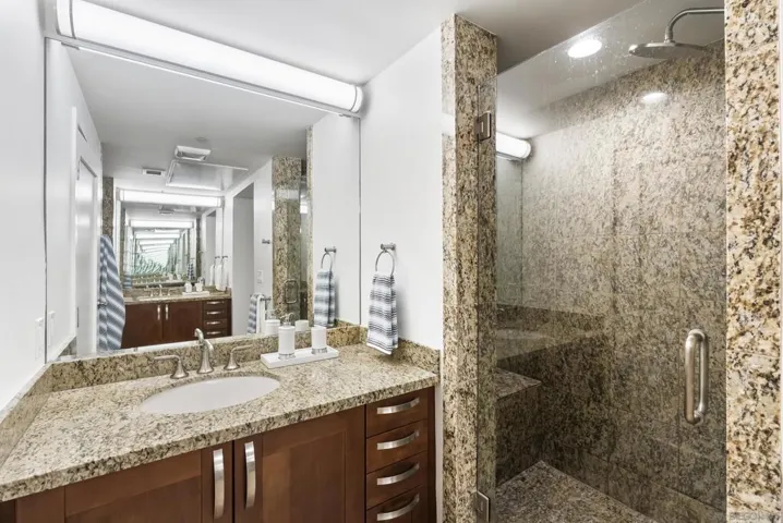 5410 La Jolla Blvd A111, La Jolla, California 92037
