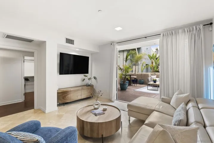 5410 La Jolla Blvd A111, La Jolla, California 92037