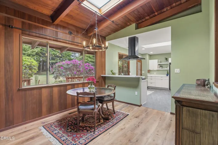 DINING TO KITCHEN