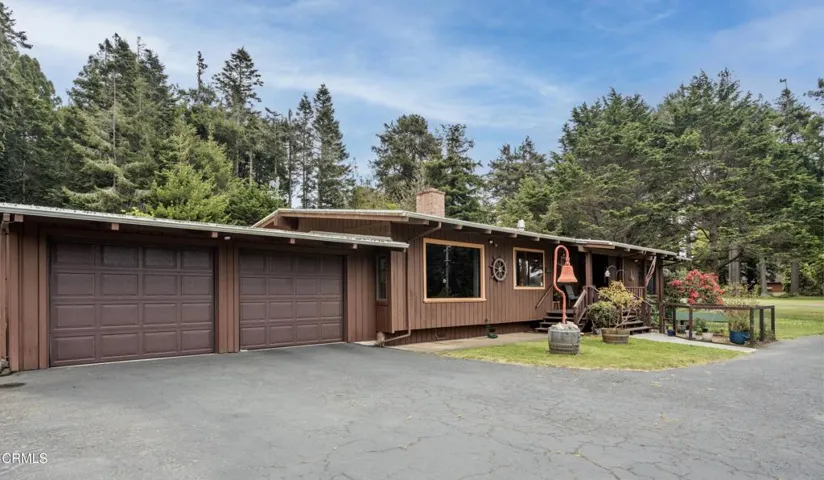 MODERN AND SPACIOUS PROPERTY