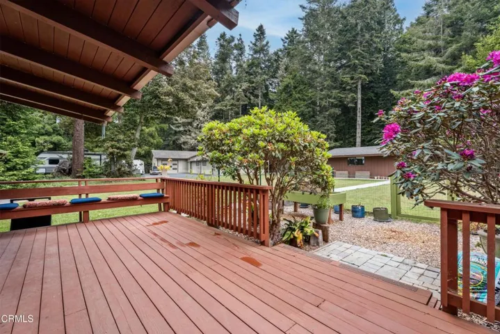 REAR DECK
