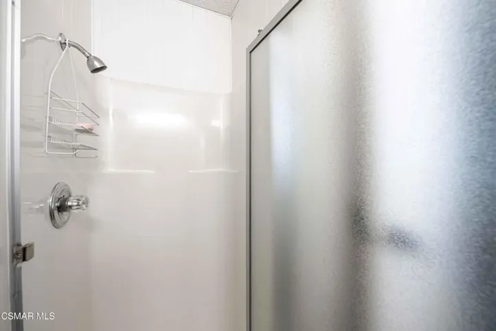 Guest shower