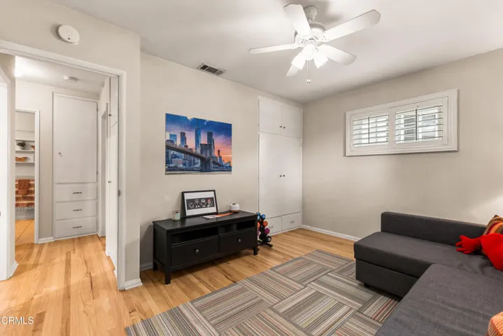 8-Bedroom 1