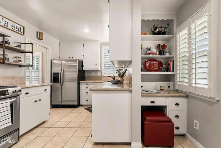 26-163 N Lincoln PL - 26