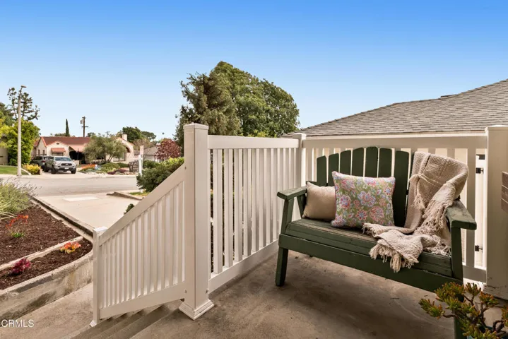 3-Porch