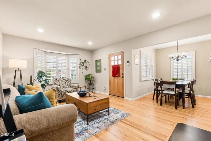 5-Living Room