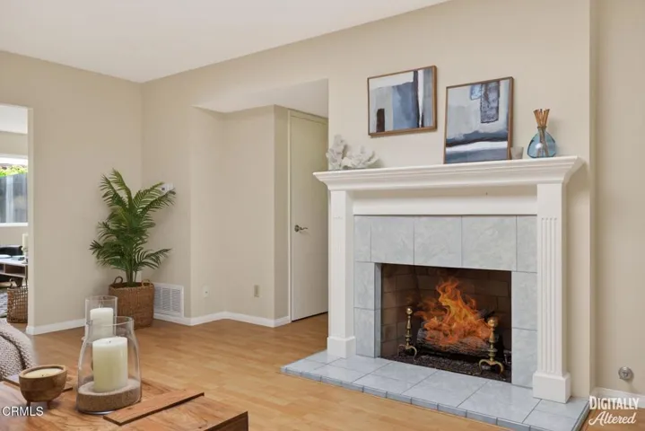 11-web-or-mls-UpmarketMedia-2548Uki-082