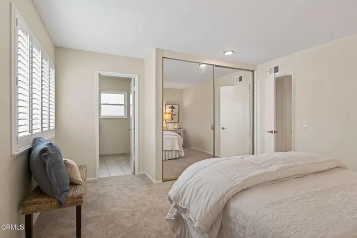 59-web-or-mls-UpmarketMedia-2548Uki-035
