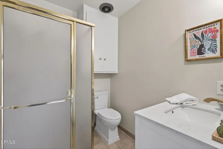 76-web-or-mls-UpmarketMedia-2548Uki-007