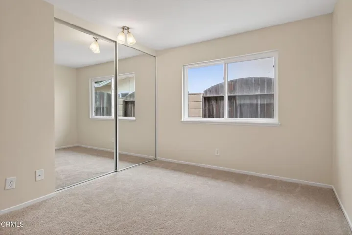 68-web-or-mls-UpmarketMedia-2548Uki-055