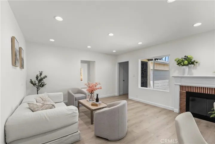 2057 N Eastern, Los Angeles, California 90032