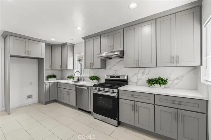 2057 N Eastern, Los Angeles, California 90032