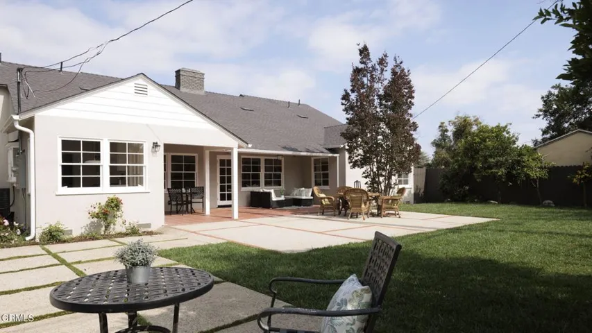16-web-or-mls-2185 N Roosevelt Ave by Pi