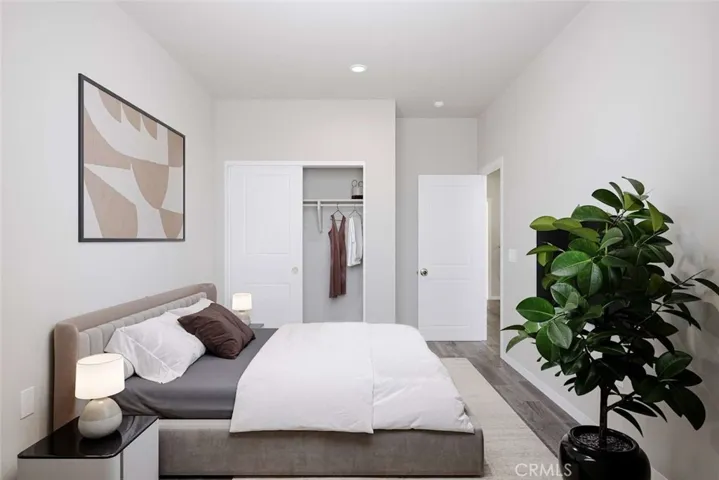 VIRTUALLY STAGED BEDROOM