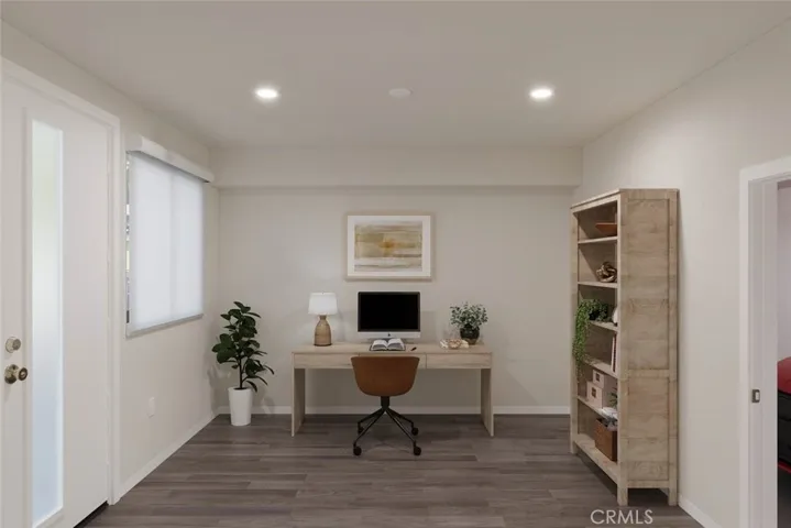 VIRTUALLY STAGED OFFICE