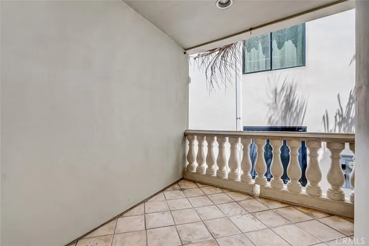 225 Rosecrans Place, Manhattan Beach, California 90266