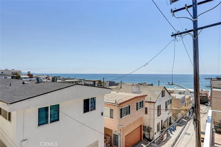225 Rosecrans Place, Manhattan Beach, California 90266