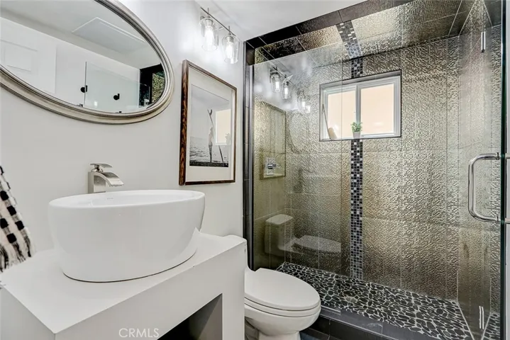 225 Rosecrans Place, Manhattan Beach, California 90266