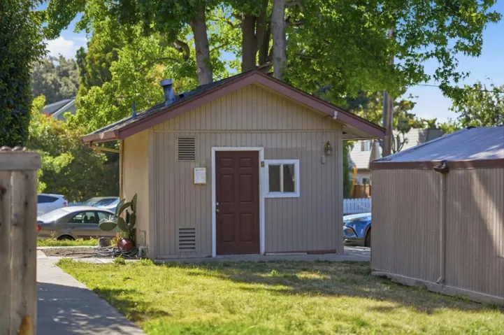 701 N Rengstorff Avenue 6, Mountain View, California 94043