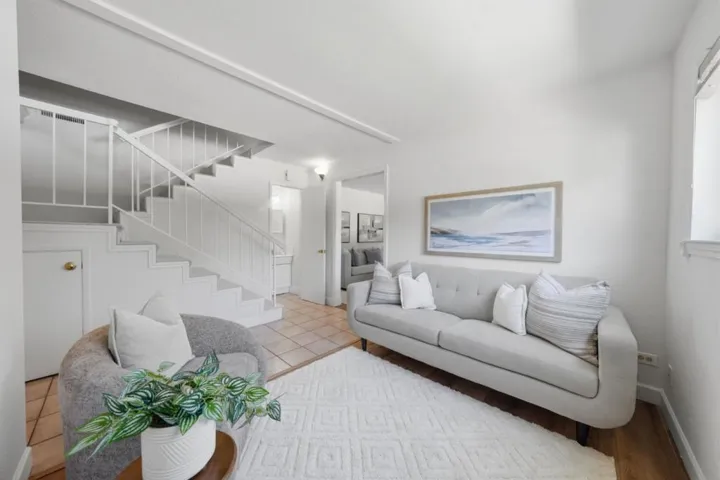 701 N Rengstorff Avenue 6, Mountain View, California 94043