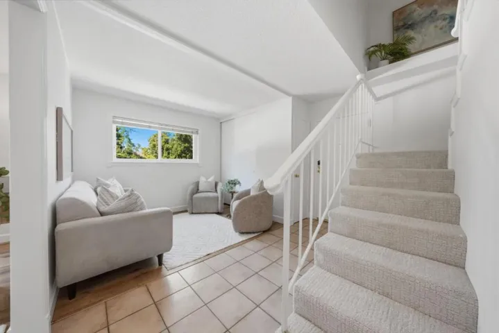 701 N Rengstorff Avenue 6, Mountain View, California 94043